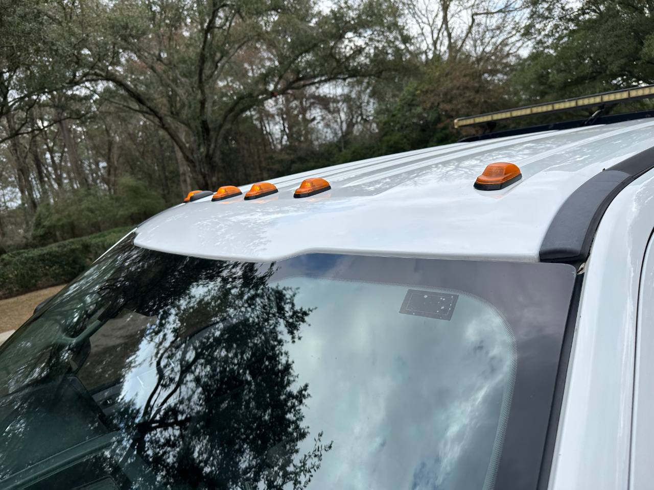 Ford Super Duty F-350 DRW XLT 4WD Crew Cab 179" WB 60" CA 2019