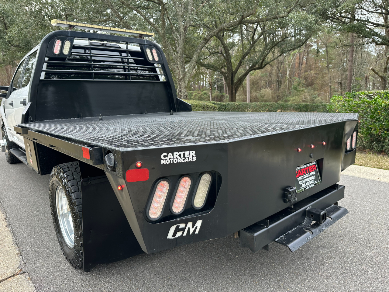 Ford Super Duty F-350 DRW XLT 4WD Crew Cab 179" WB 60" CA 2019