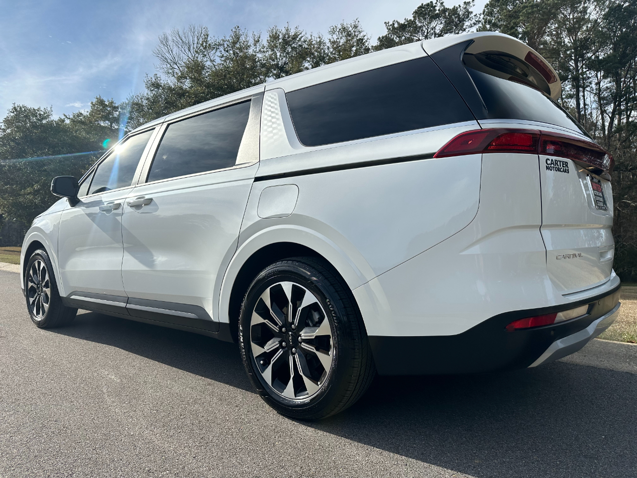 Kia Carnival EX FWD 2024