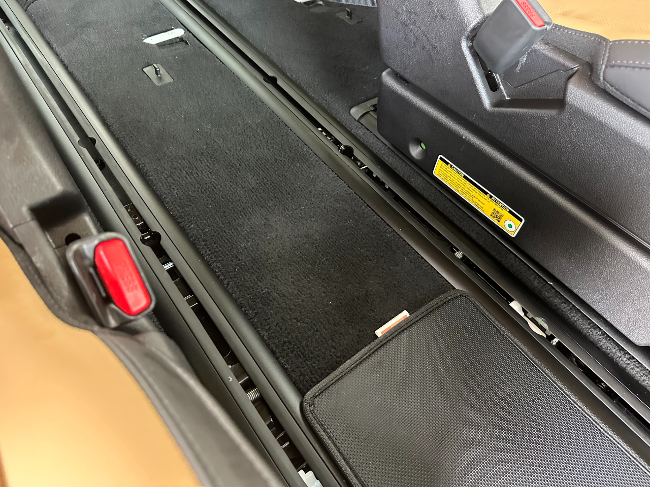 Kia Carnival EX FWD 2024