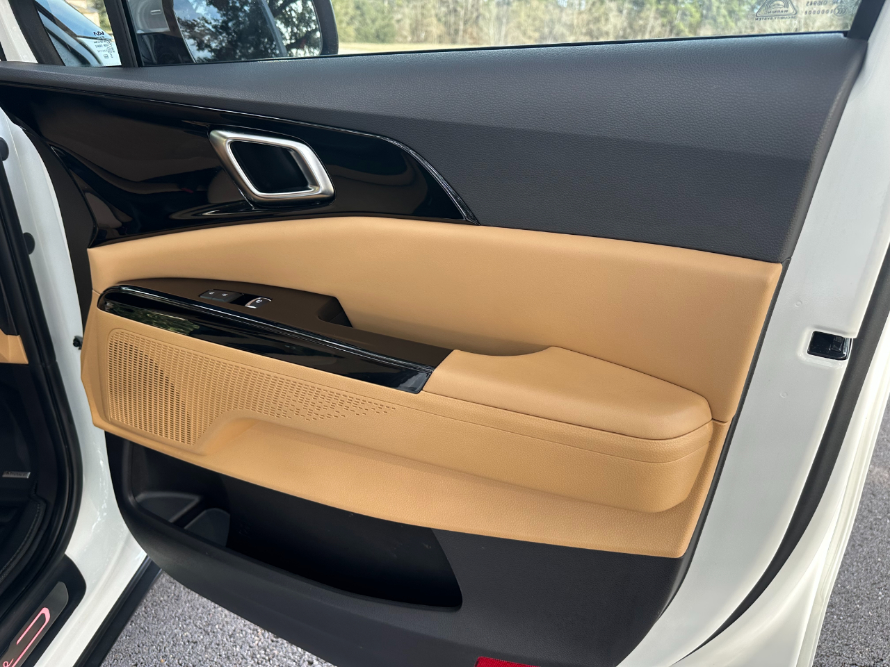 Kia Carnival EX FWD 2024