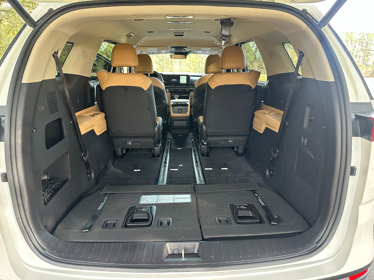 Kia Carnival EX FWD 2024