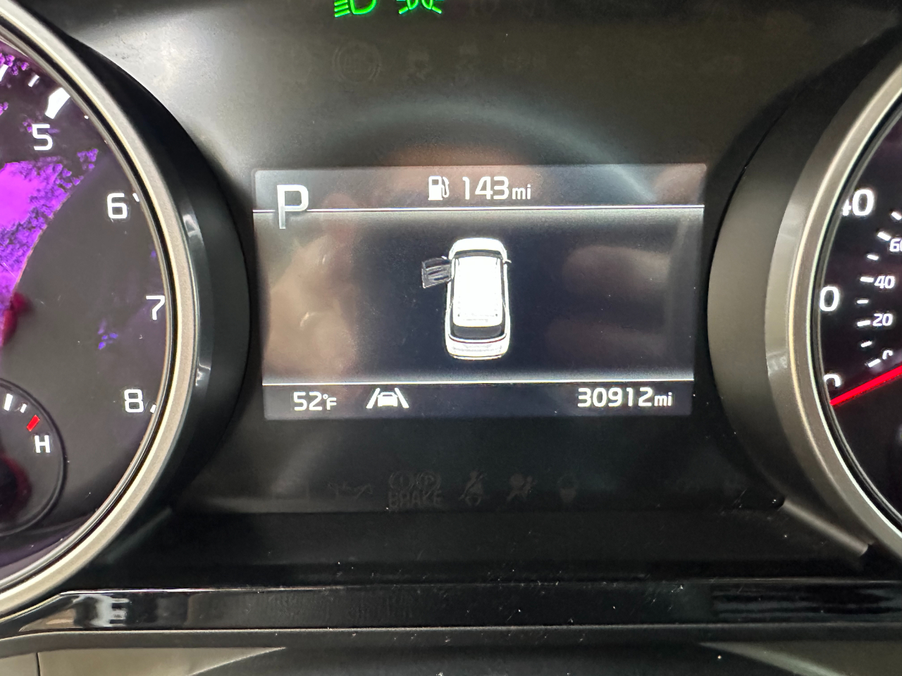 Kia Carnival EX FWD 2024