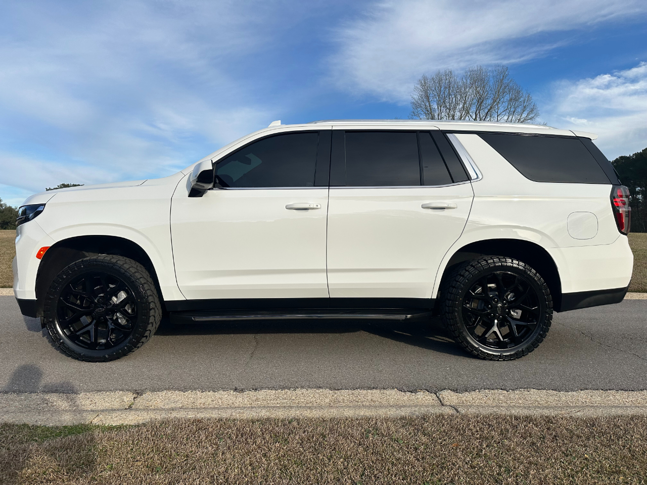 Chevrolet Tahoe 4WD 4dr LT 2021