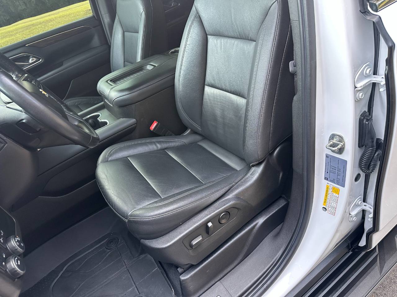 Chevrolet Tahoe 4WD 4dr LT 2021