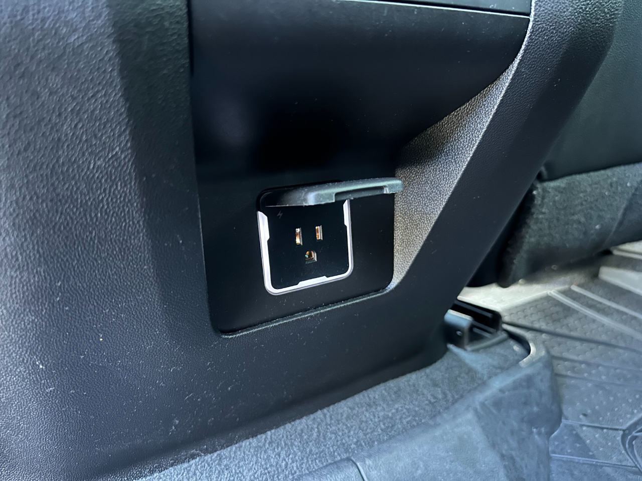 Chevrolet Tahoe 4WD 4dr LT 2021