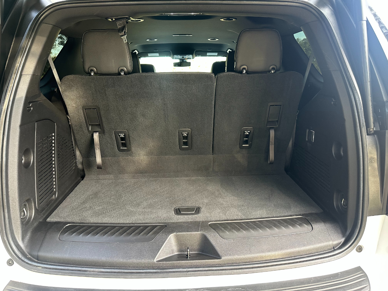 Chevrolet Tahoe 4WD 4dr LT 2021