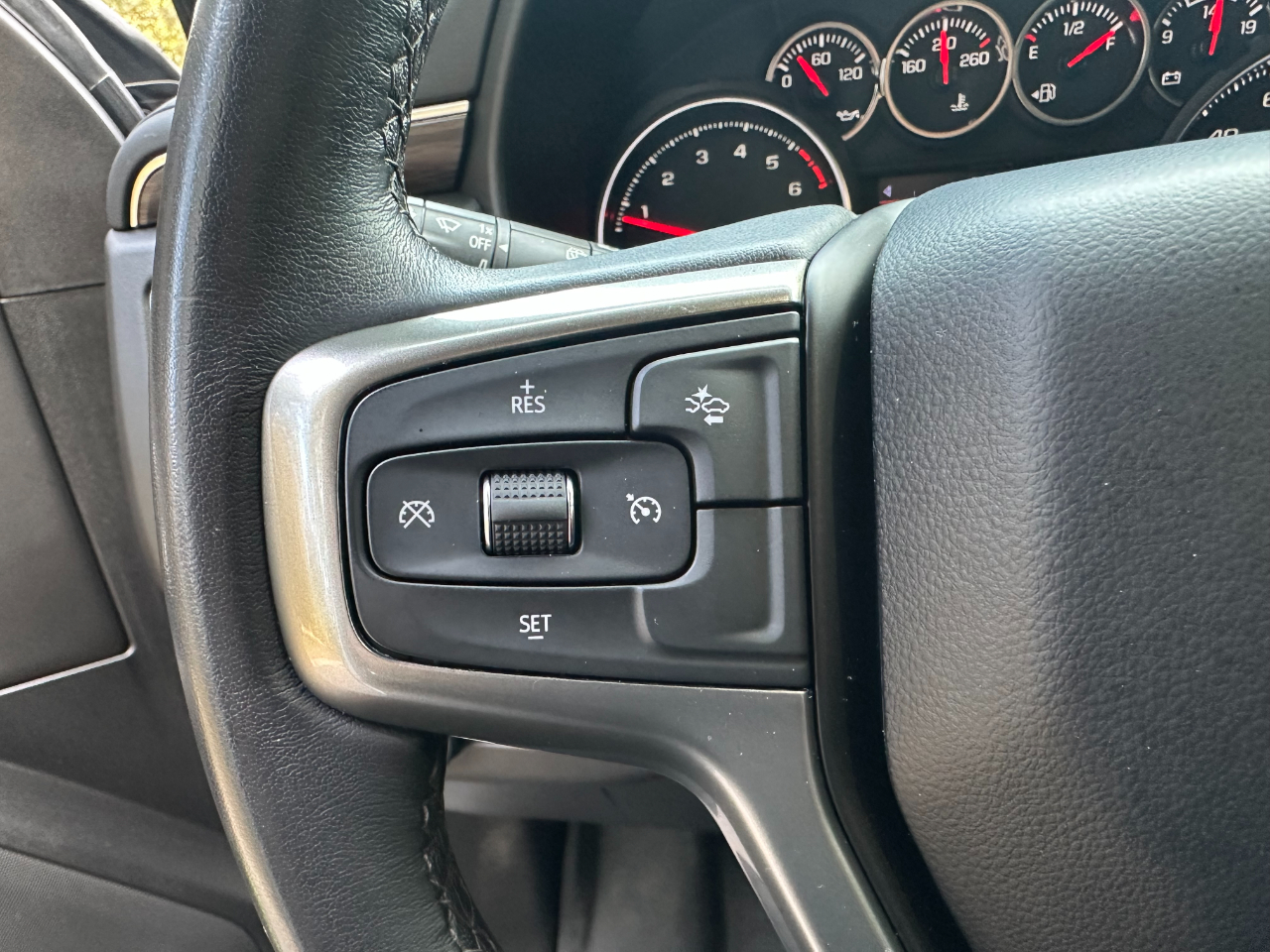 Chevrolet Tahoe 4WD 4dr LT 2021