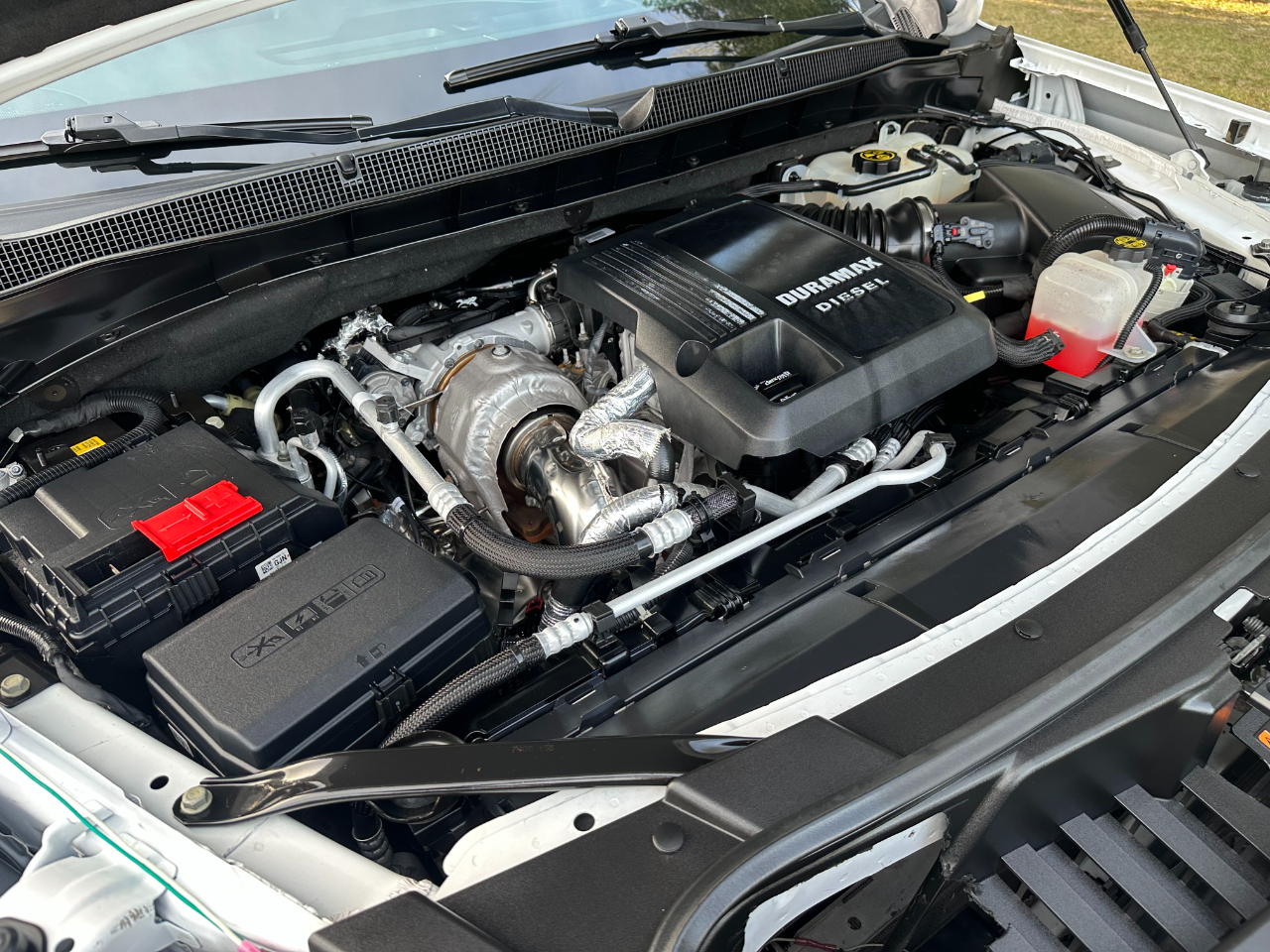 Chevrolet Tahoe 4WD 4dr LT 2021