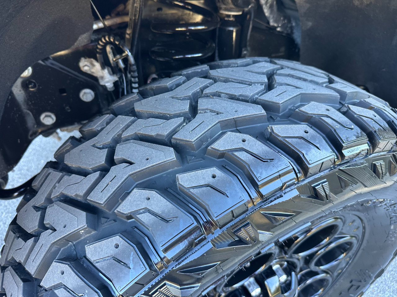 Ford Super Duty F-250 SRW XLT 4WD Crew Cab 6.75' Box 2023