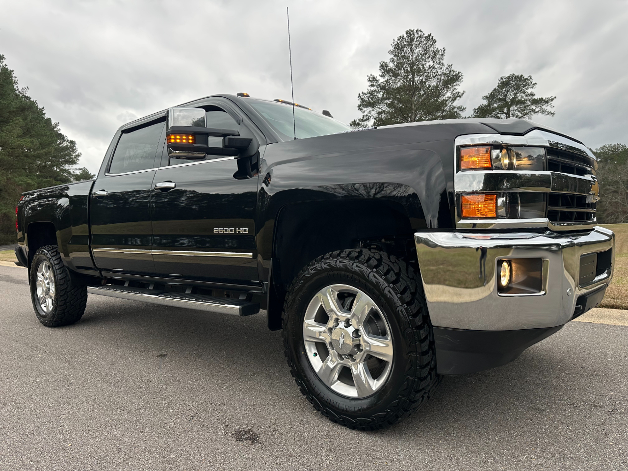Chevrolet Silverado 2500HD 4WD Crew Cab 153.7" LTZ 2018