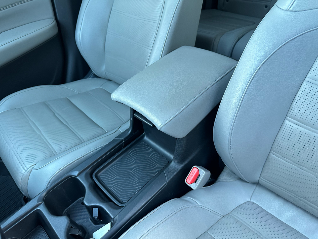 Honda CR-V Touring 2WD 2019