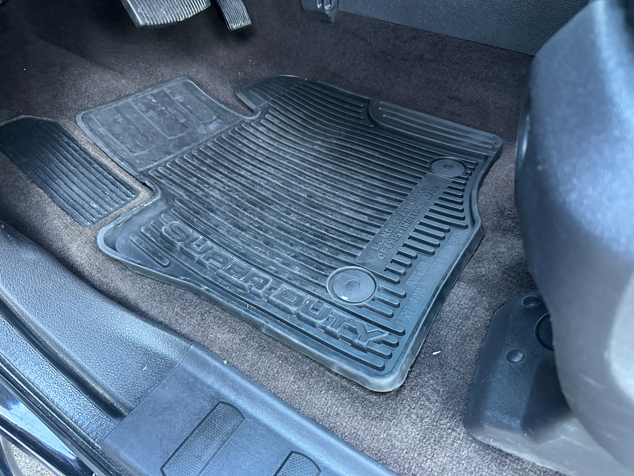 Ford Super Duty F-250 SRW 4WD Crew Cab 156" Lariat 2015