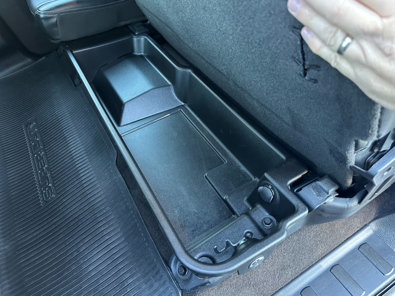 Ford Super Duty F-250 SRW 4WD Crew Cab 156" Lariat 2015