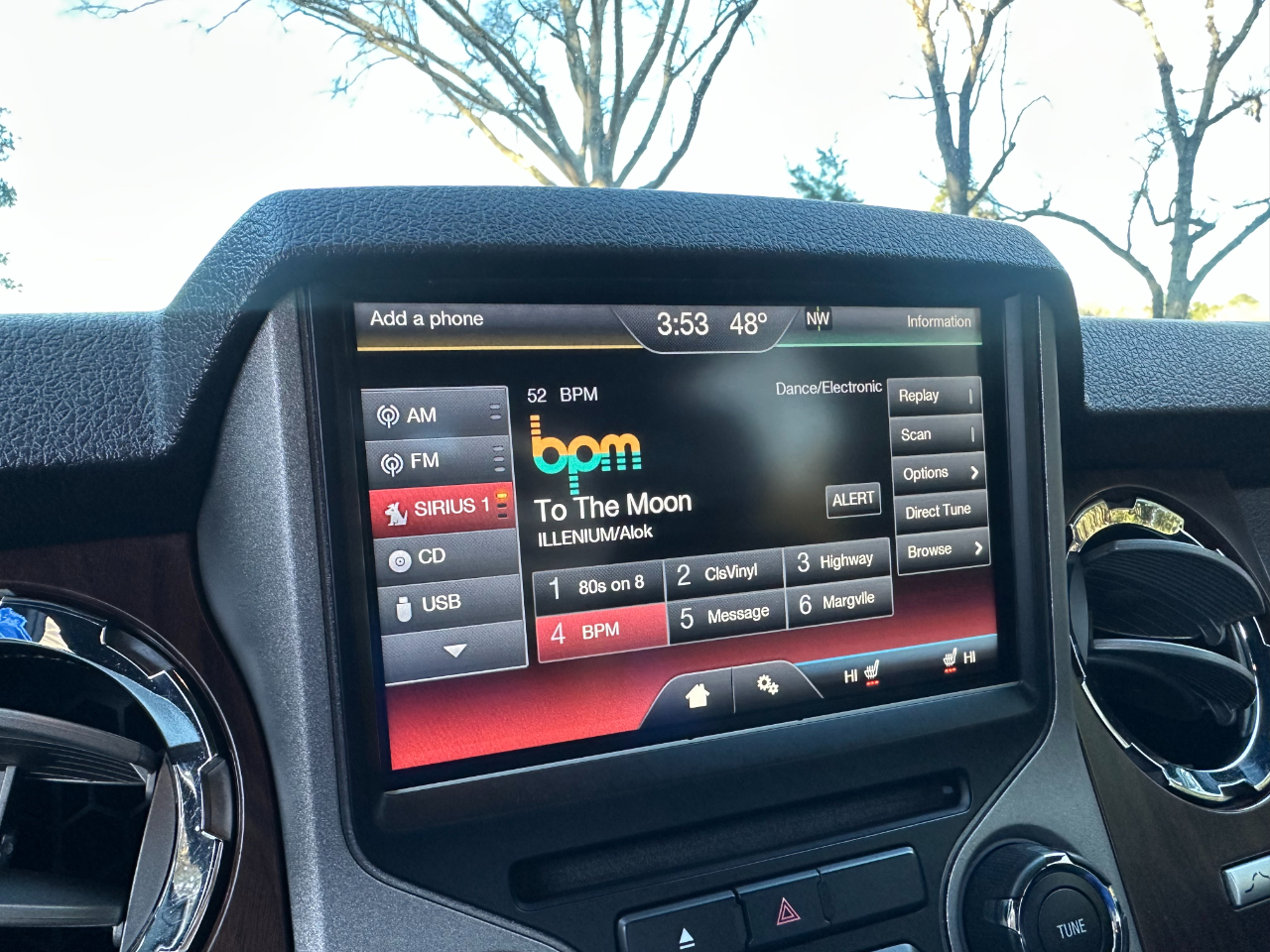 Ford Super Duty F-250 SRW 4WD Crew Cab 156" Lariat 2015