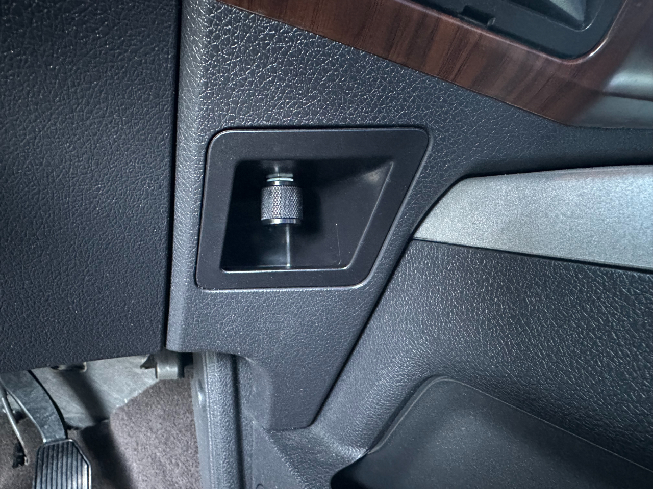 Ford Super Duty F-250 SRW 4WD Crew Cab 156" Lariat 2015