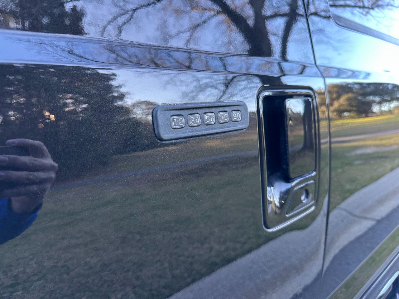 Ford Super Duty F-250 SRW 4WD Crew Cab 156" Lariat 2015