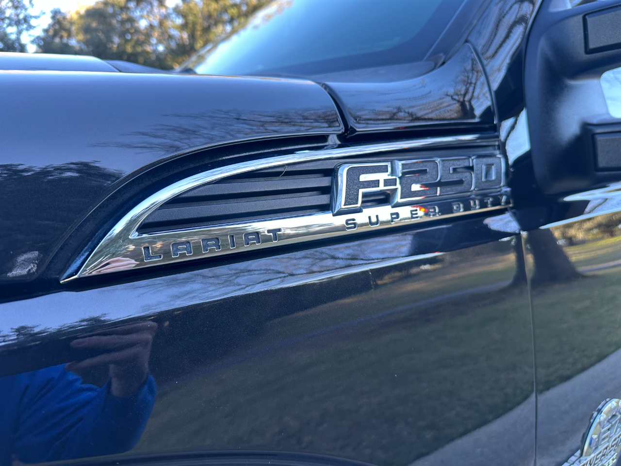 Ford Super Duty F-250 SRW 4WD Crew Cab 156" Lariat 2015