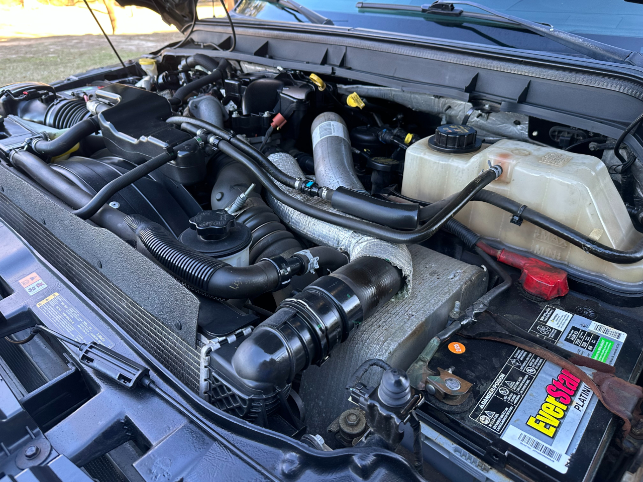 Ford Super Duty F-250 SRW 4WD Crew Cab 156" Lariat 2015