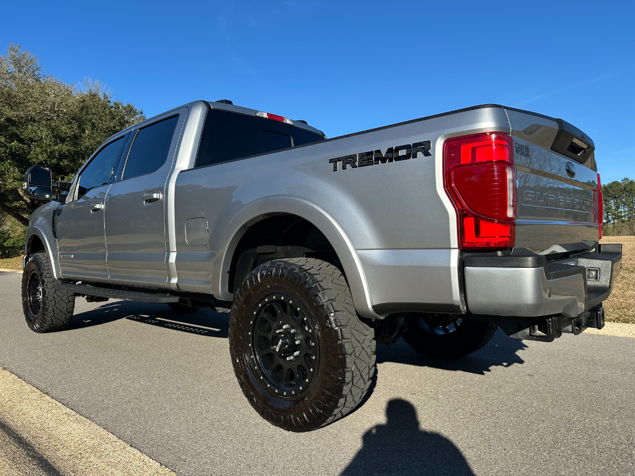 Ford Super Duty F-250 SRW Lariat 4WD Crew Cab 6.75' Box 2022