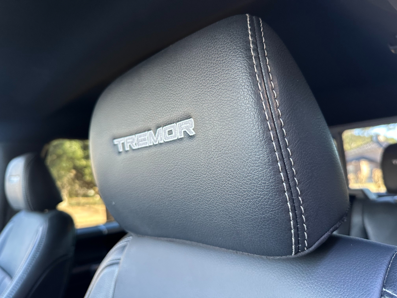 Ford Super Duty F-250 SRW Lariat 4WD Crew Cab 6.75' Box 2022