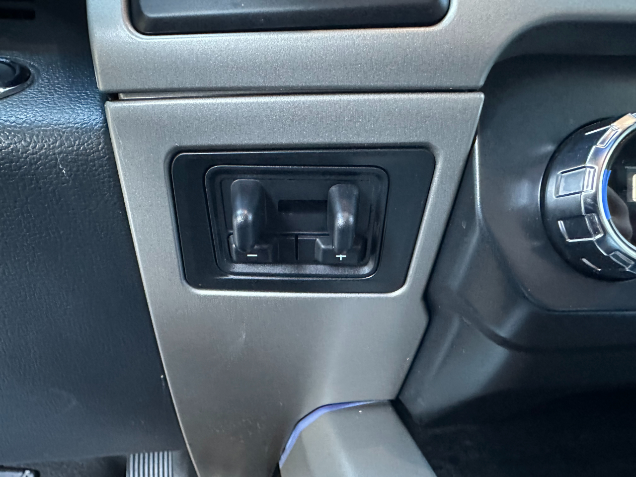 Ford Super Duty F-250 SRW Lariat 4WD Crew Cab 6.75' Box 2022