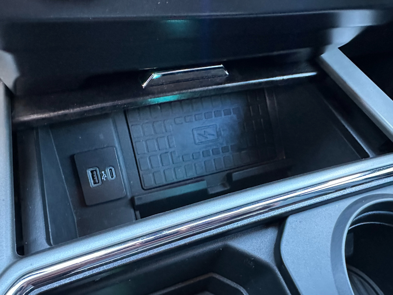 Ford Super Duty F-250 SRW Lariat 4WD Crew Cab 6.75' Box 2022