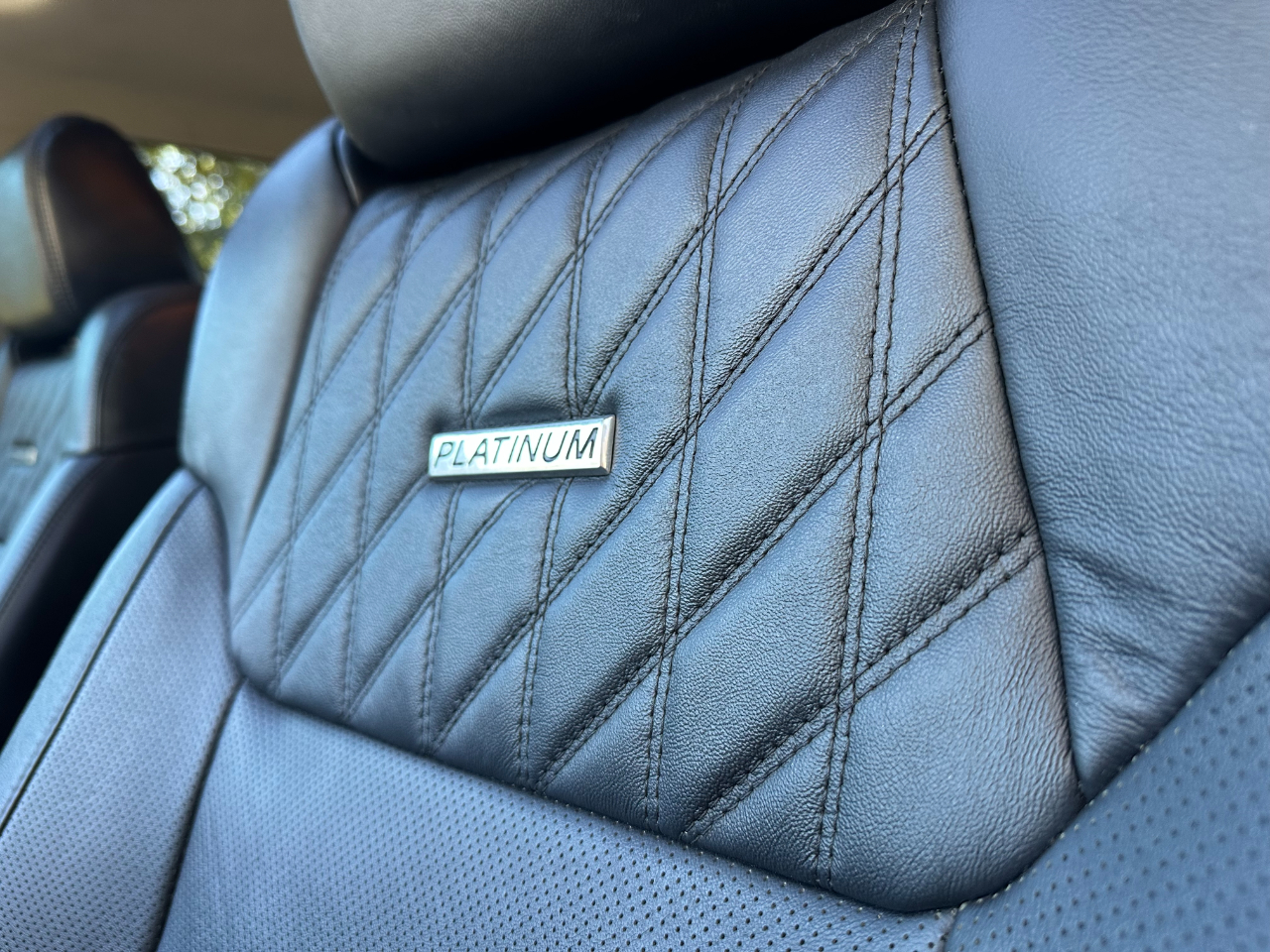 Toyota Tundra 4WD Platinum CrewMax 5.5' Bed 5.7L (Natl) 2020