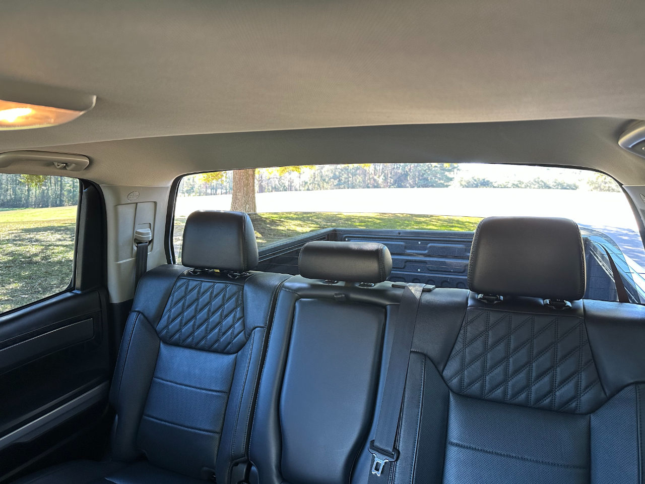 Toyota Tundra 4WD Platinum CrewMax 5.5' Bed 5.7L (Natl) 2020