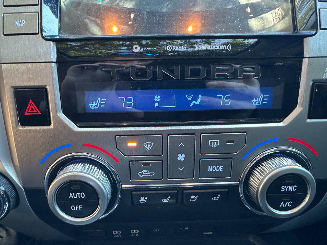 Toyota Tundra 4WD Platinum CrewMax 5.5' Bed 5.7L (Natl) 2020