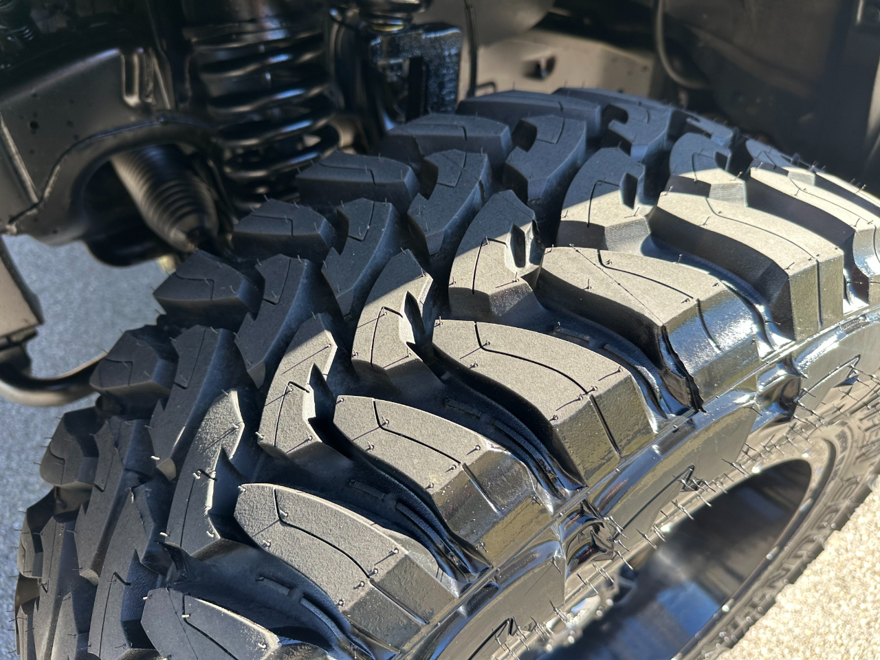 Toyota Tundra 4WD Platinum CrewMax 5.5' Bed 5.7L (Natl) 2020