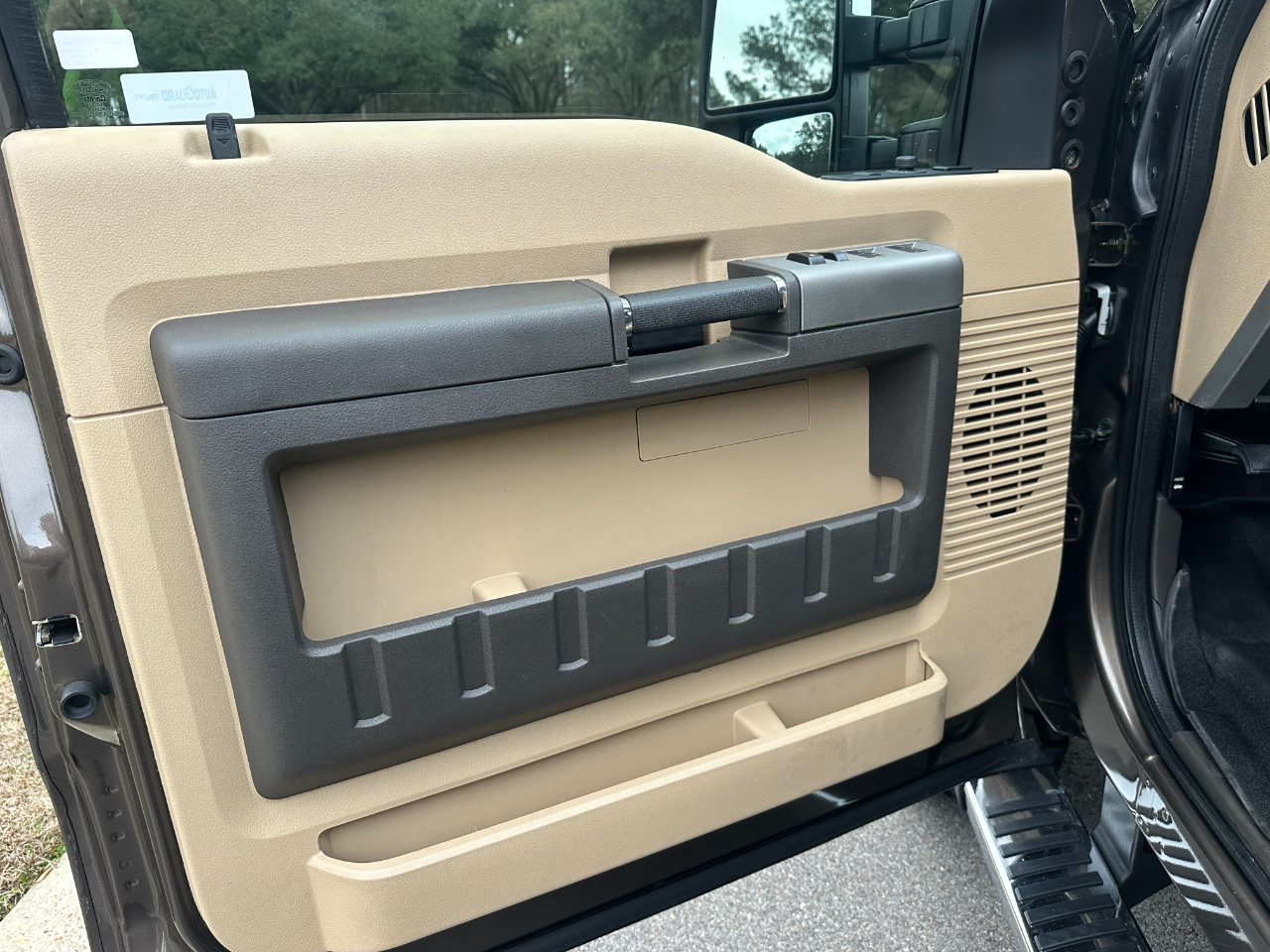 Ford Super Duty F-250 SRW 4WD Crew Cab 156" Lariat 2016