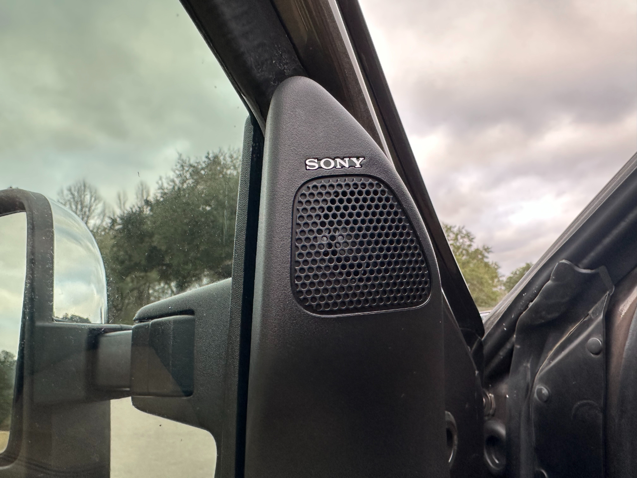 Ford Super Duty F-250 SRW 4WD Crew Cab 156" Lariat 2016