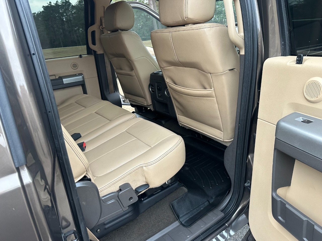 Ford Super Duty F-250 SRW 4WD Crew Cab 156" Lariat 2016