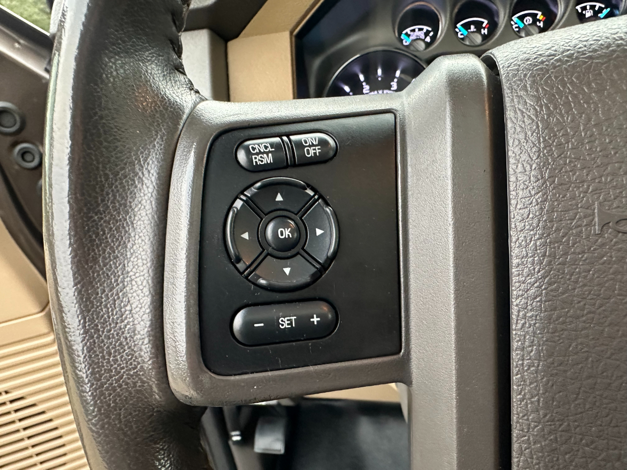 Ford Super Duty F-250 SRW 4WD Crew Cab 156" Lariat 2016