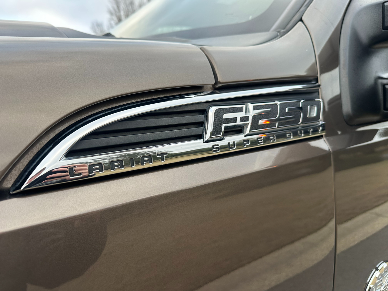 Ford Super Duty F-250 SRW 4WD Crew Cab 156" Lariat 2016