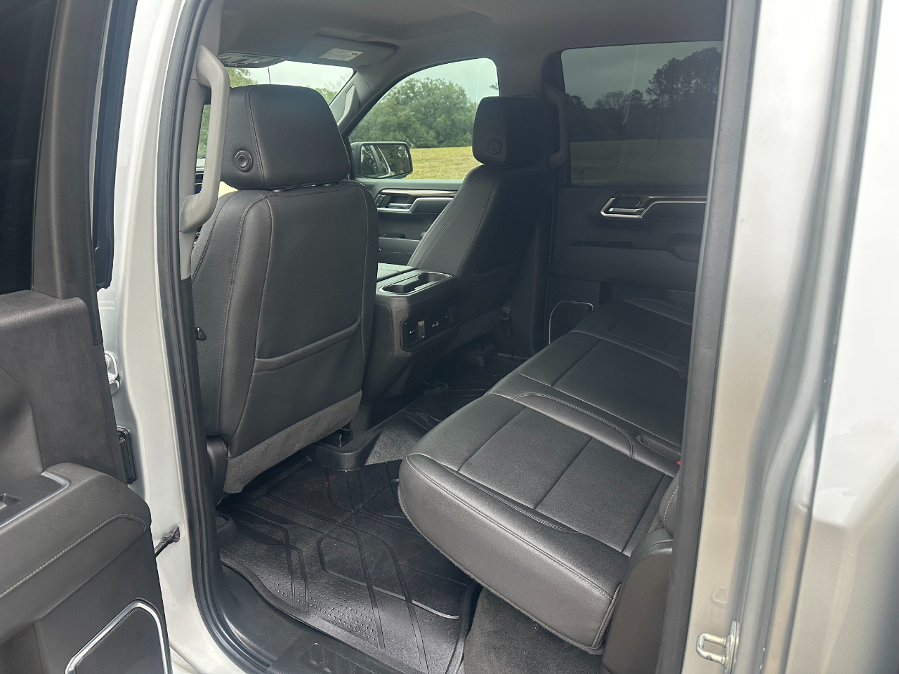 Chevrolet Silverado 1500 4WD Crew Cab 147" RST 2022