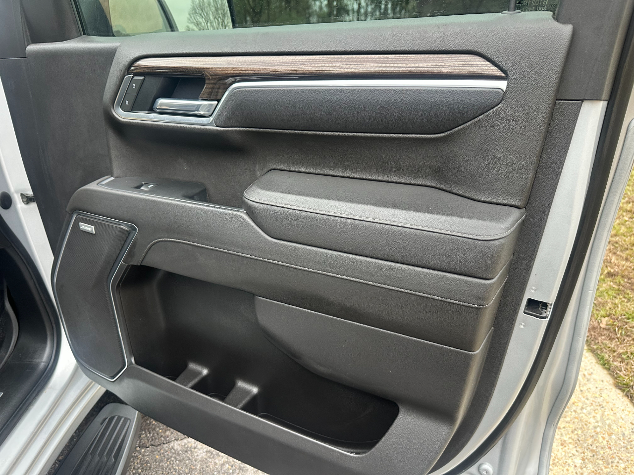 Chevrolet Silverado 1500 4WD Crew Cab 147" RST 2022