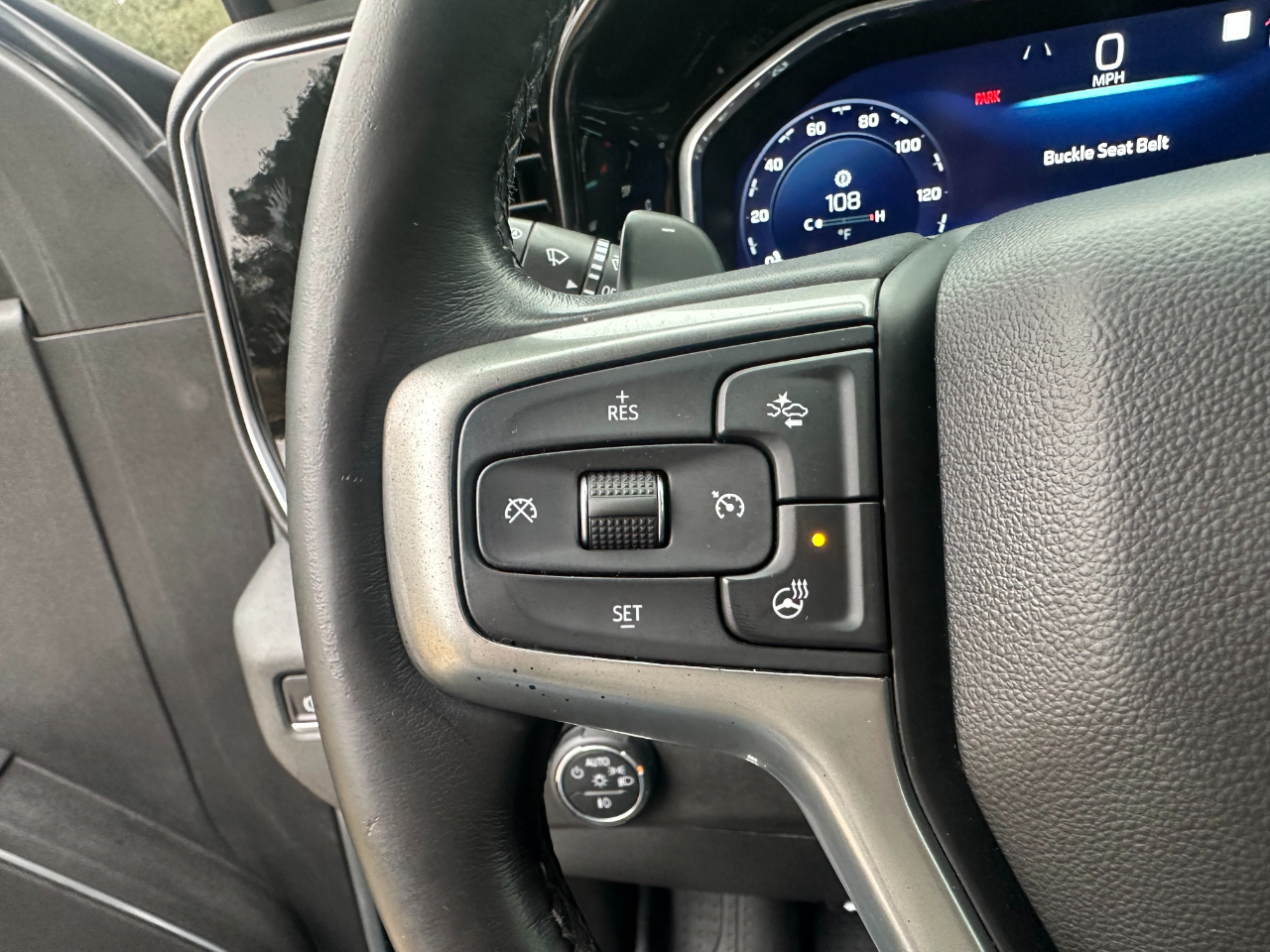 Chevrolet Silverado 1500 4WD Crew Cab 147" RST 2022