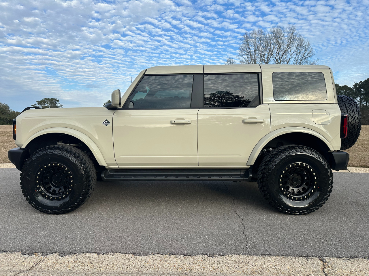 Ford Bronco Outer Banks 4 Door 4x4 2025
