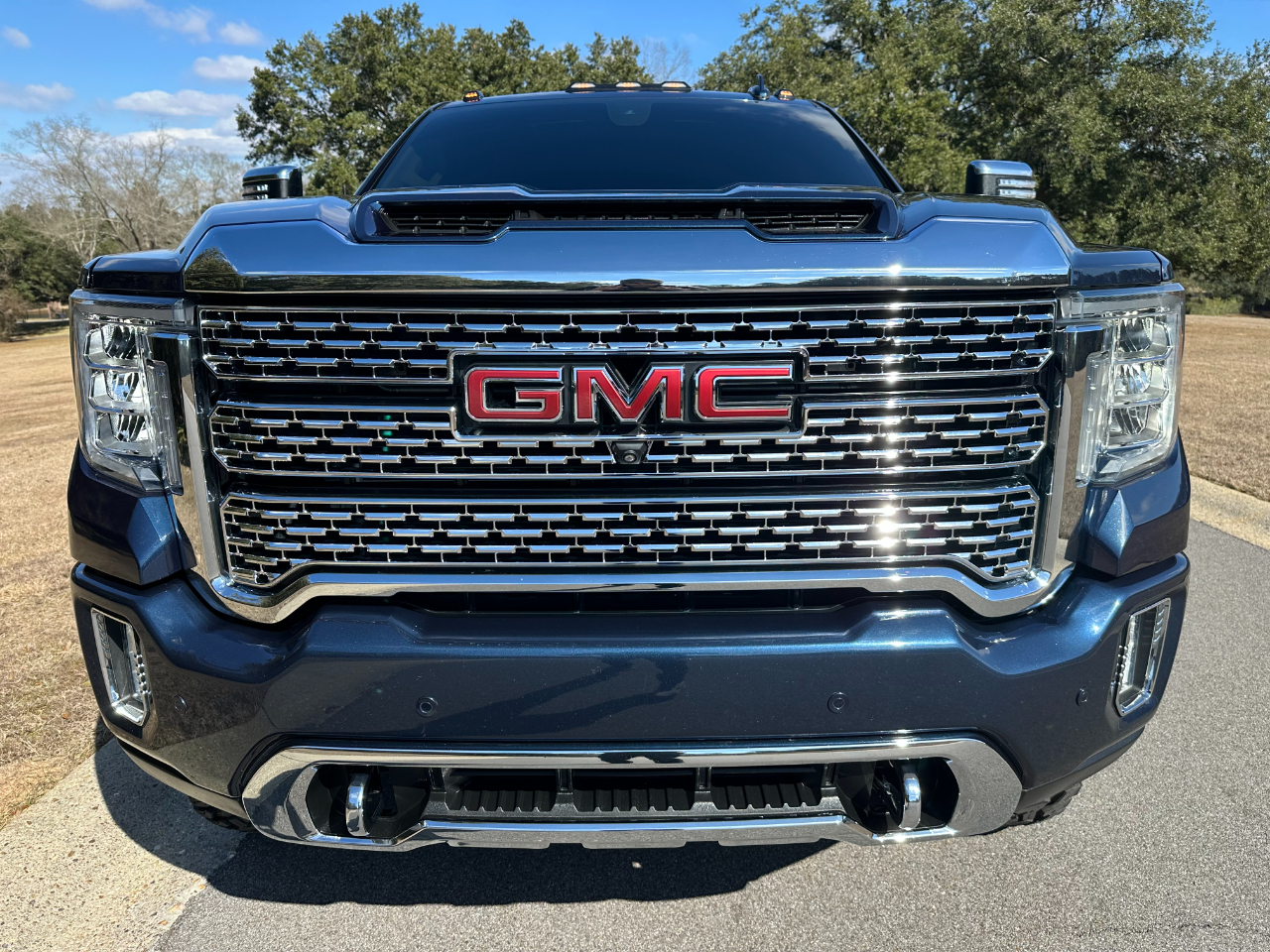 GMC Sierra 2500HD 4WD Crew Cab 159" Denali 2022