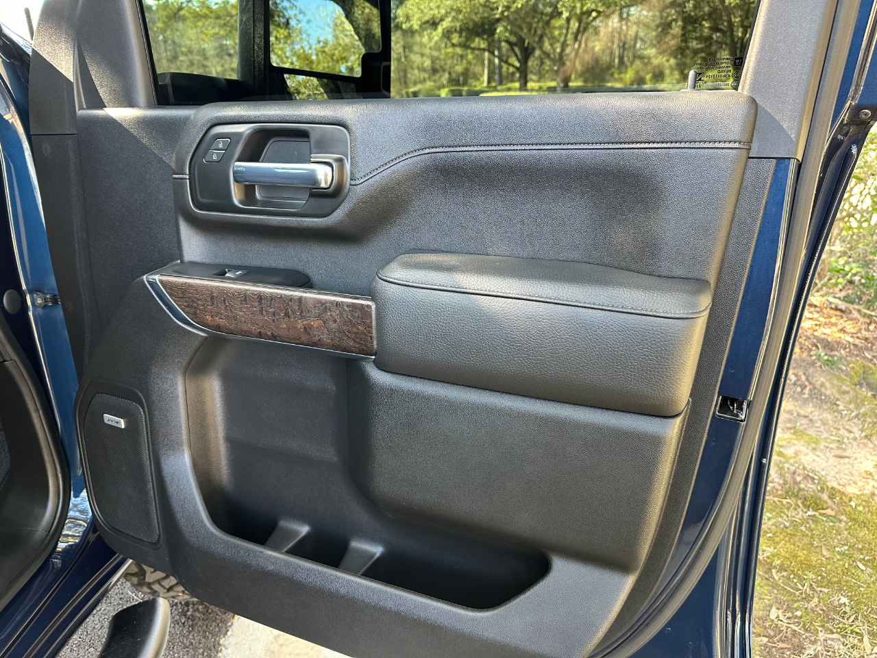 GMC Sierra 2500HD 4WD Crew Cab 159" Denali 2022