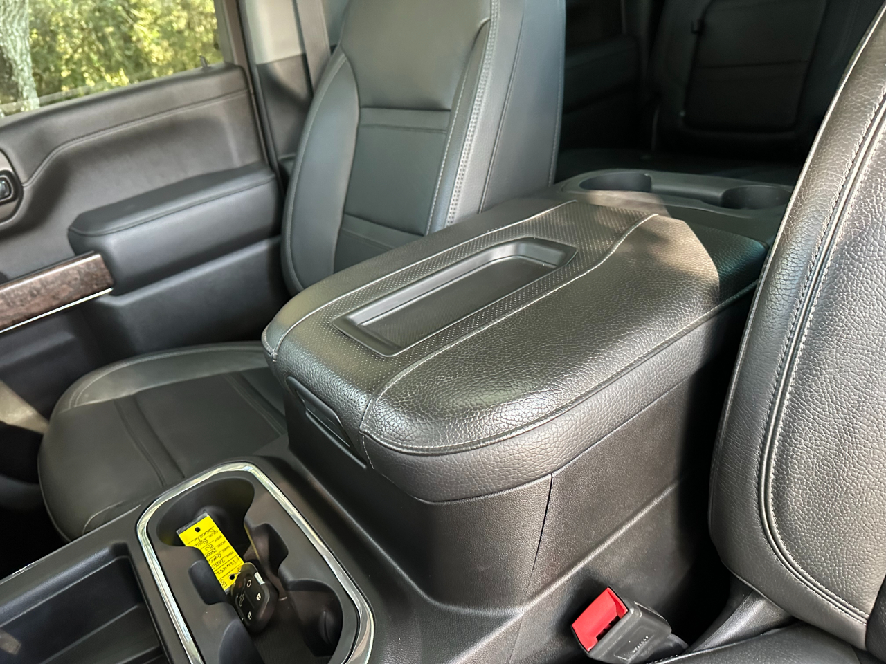 GMC Sierra 2500HD 4WD Crew Cab 159" Denali 2022