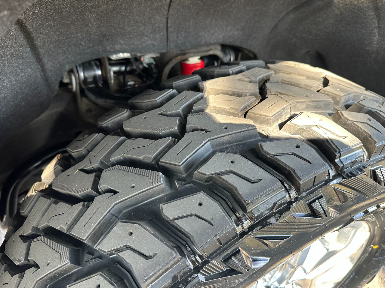 GMC Sierra 2500HD 4WD Crew Cab 159" Denali 2022