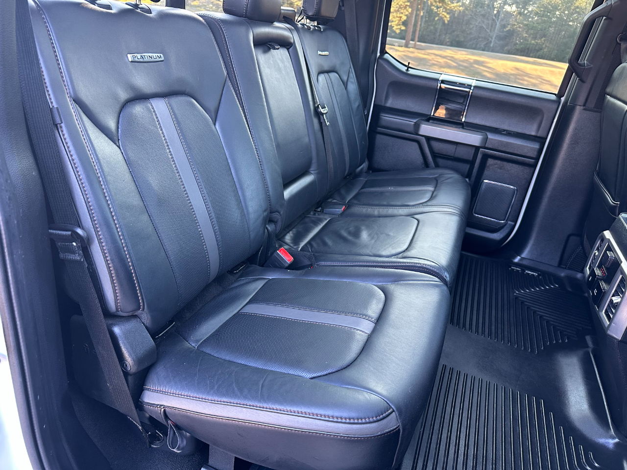 Ford Super Duty F-250 SRW Platinum 4WD Crew Cab 6.75' Box 2021