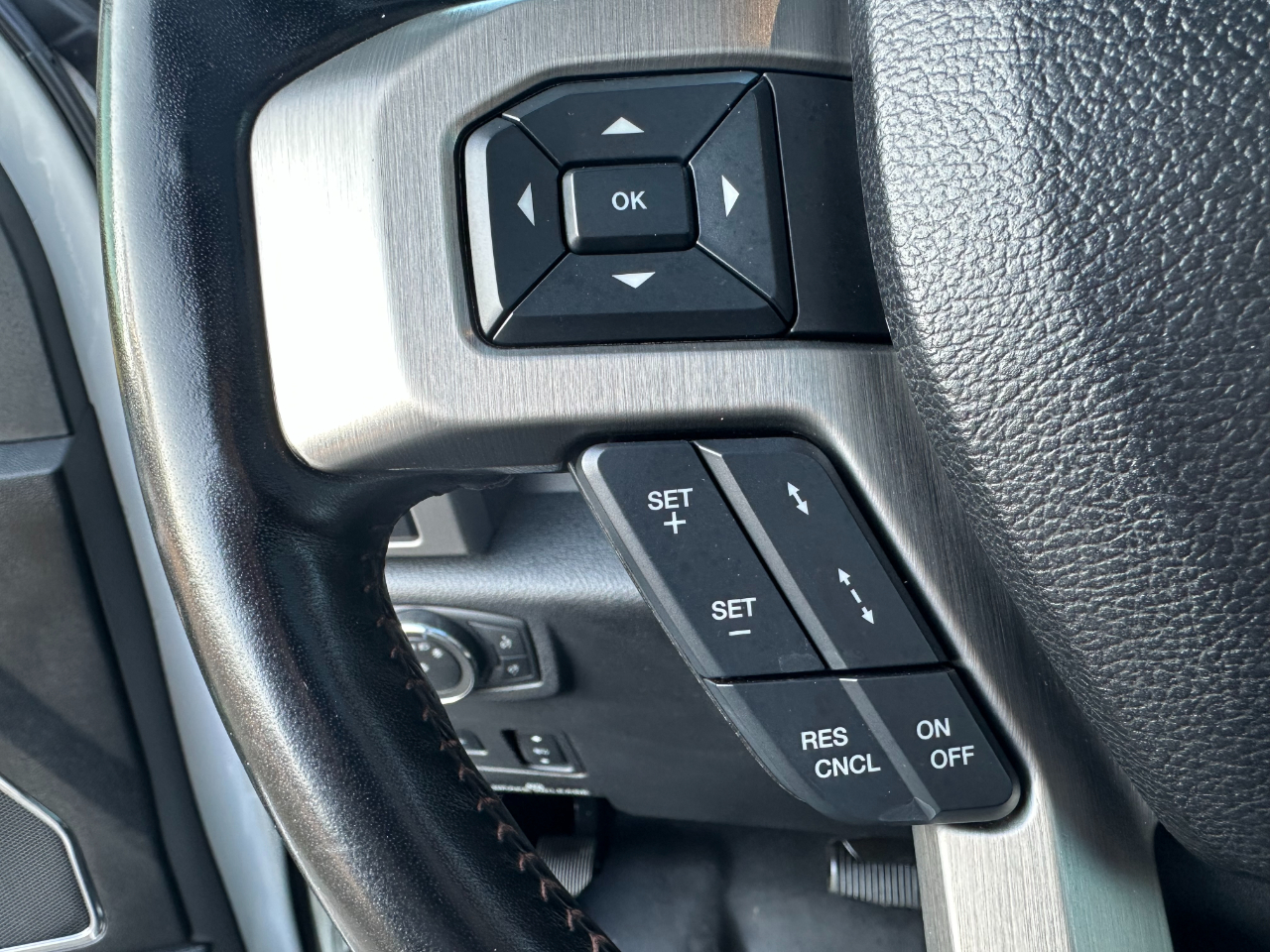 Ford Super Duty F-250 SRW Platinum 4WD Crew Cab 6.75' Box 2021