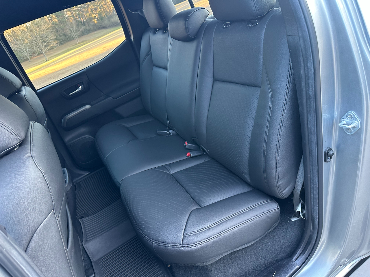 Toyota Tacoma 4WD TRD Sport Double Cab 5' Bed V6 AT (Natl) 2023