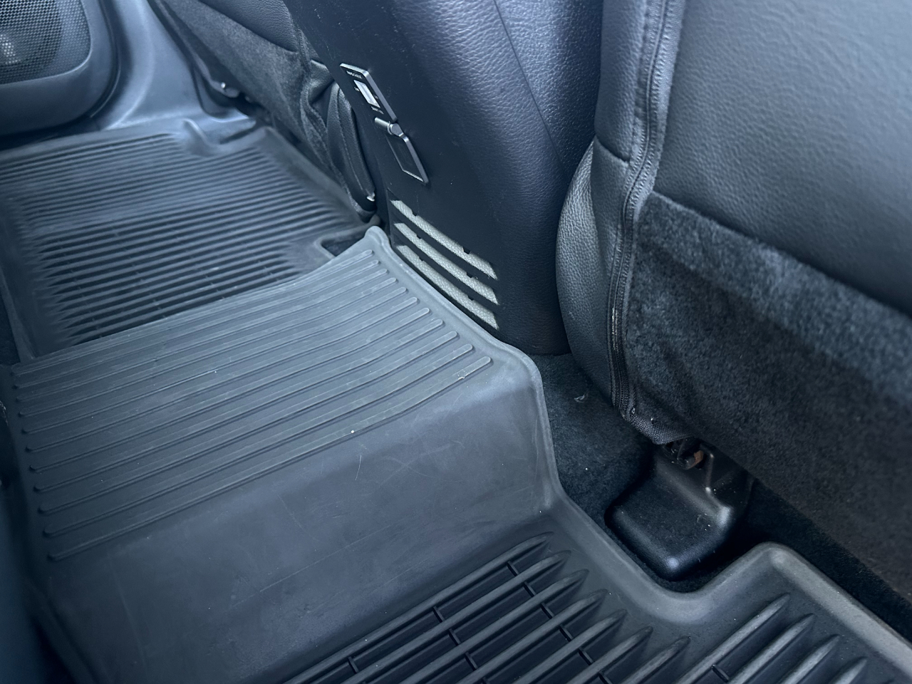 Toyota Tacoma 4WD TRD Sport Double Cab 5' Bed V6 AT (Natl) 2023