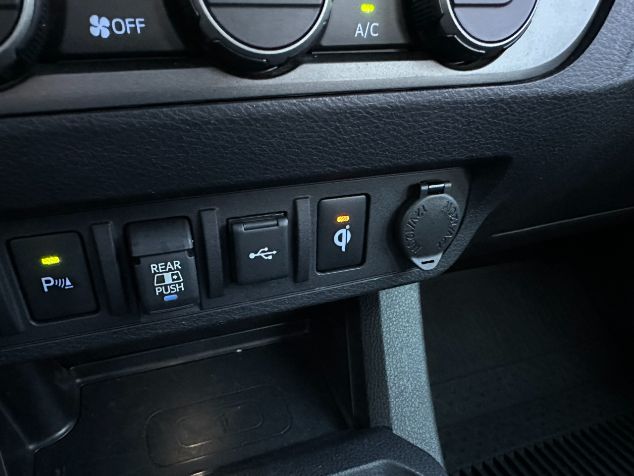 Toyota Tacoma 4WD TRD Sport Double Cab 5' Bed V6 AT (Natl) 2023