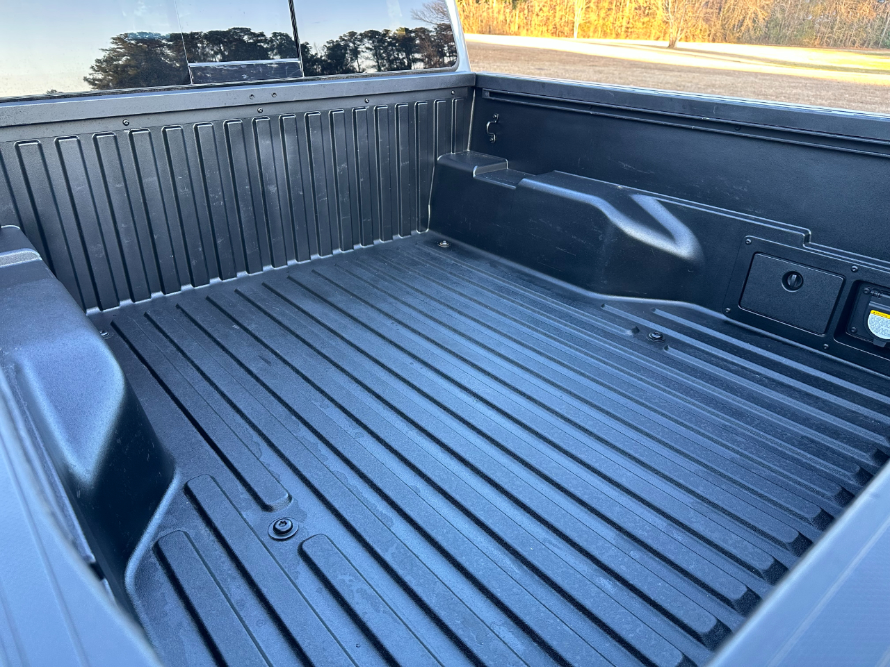 Toyota Tacoma 4WD TRD Sport Double Cab 5' Bed V6 AT (Natl) 2023